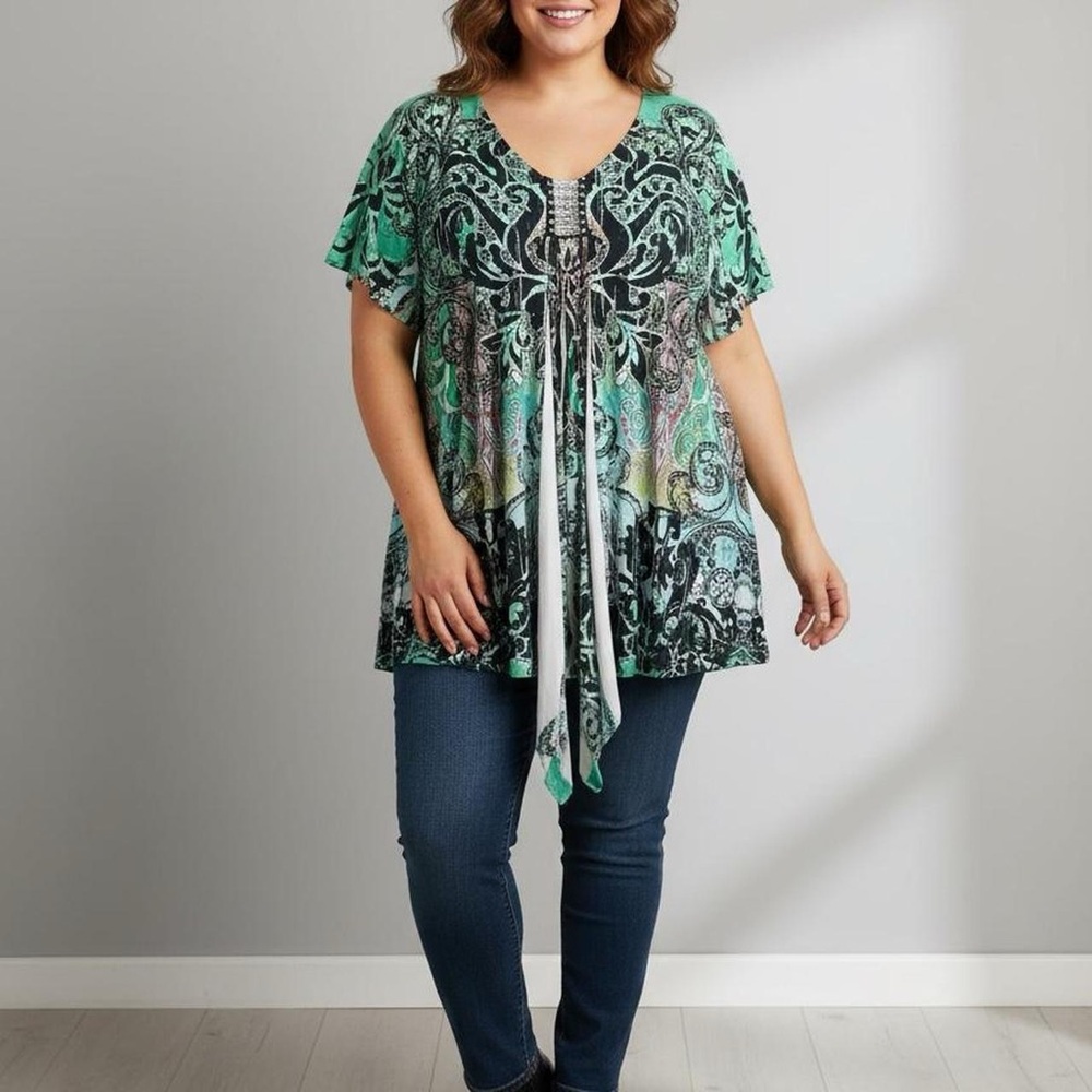 Elegant Green Paisley Tunic Top - Picture 3 of 6